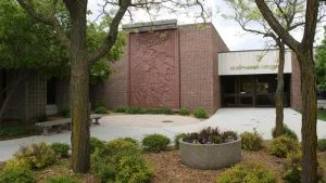 Photo of the exterior of the Muse Norris Conference Center