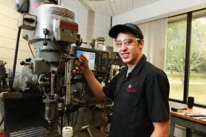 Picture of Tool & Die student working with machinery